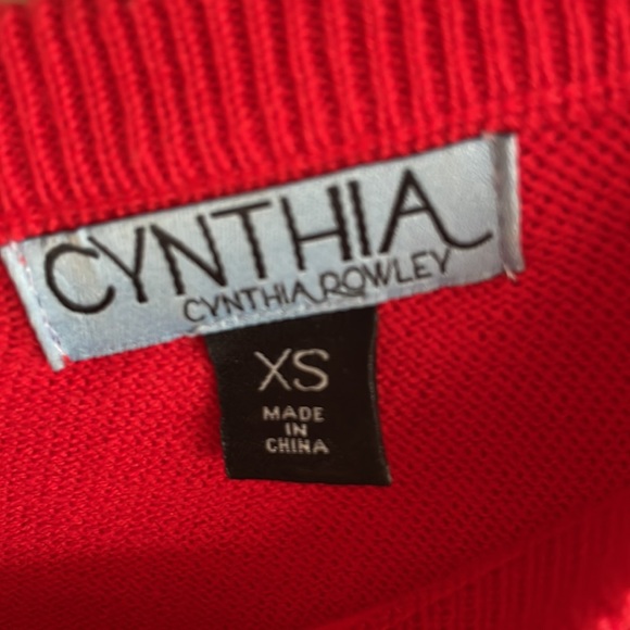 NWOT Cynthia Rowley red holiday sweater w/bow - Picture 6 of 6